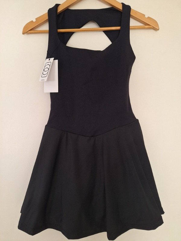 Producto - Vestido deportivo Nuevo Adeta