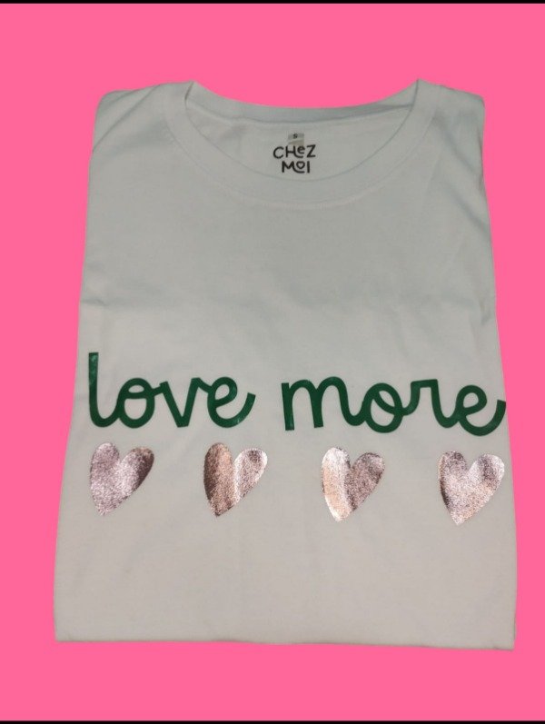 Producto - Remera de algodón Love More