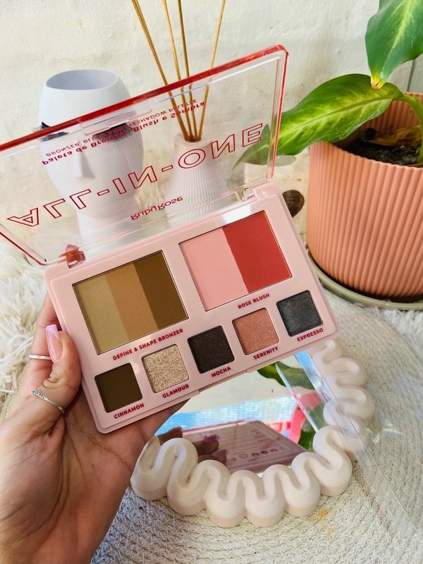Producto - Paleta All in One Ruby Rose