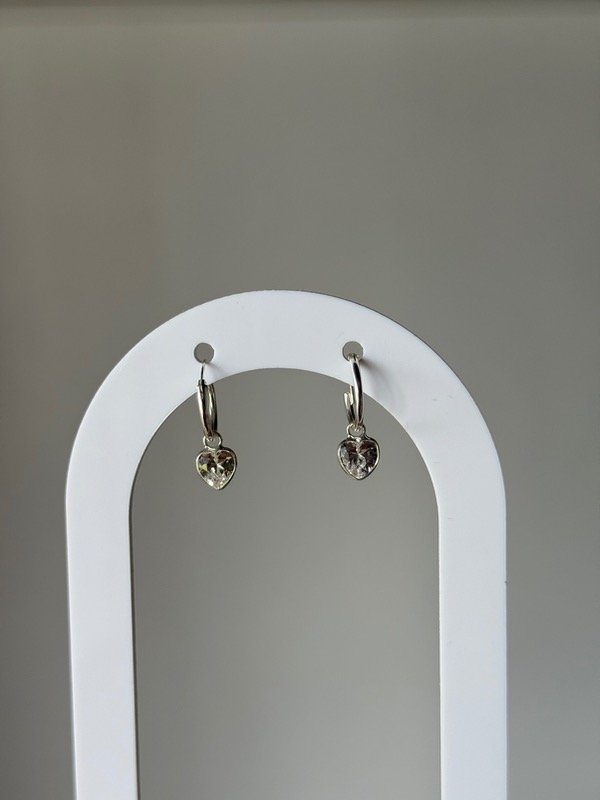 Producto - Argollitas dije cubic de corazón 1,2 cm