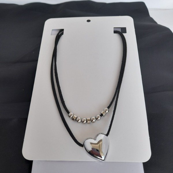 Producto - collar gamuza doble love