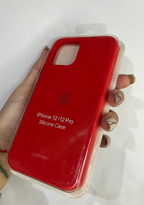 Producto - Iph 12 y iph 12 pro silicona case roja con felpa