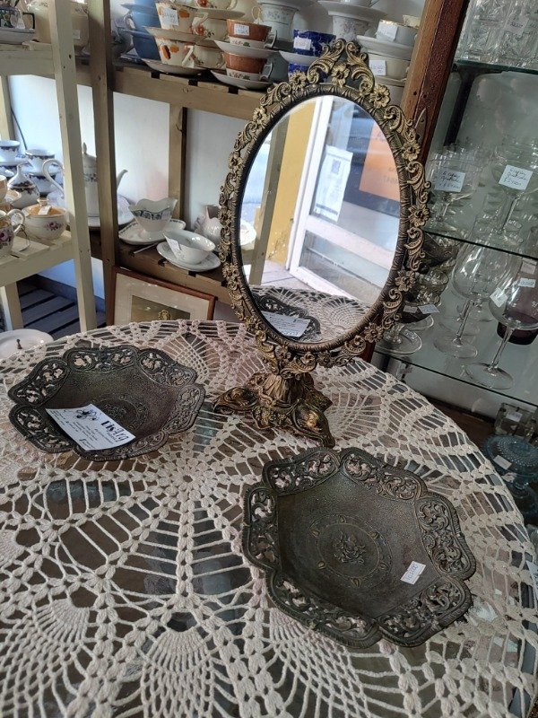 Producto - SET tocador bronce italiano