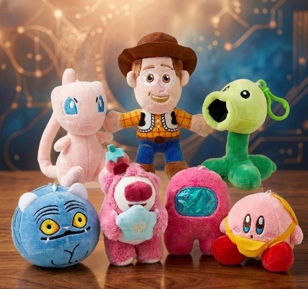 Producto - Peluches Colgantes Anime y Series Varias - Ingrese para elegir