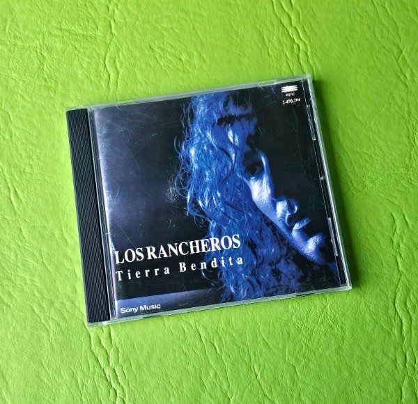 Producto - LOS RANCHEROS ''Tierra Bendita'' (E.E.U.U.)