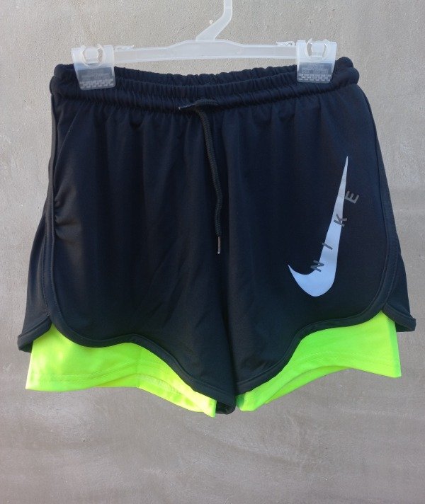 Producto - Short de lycra con calza