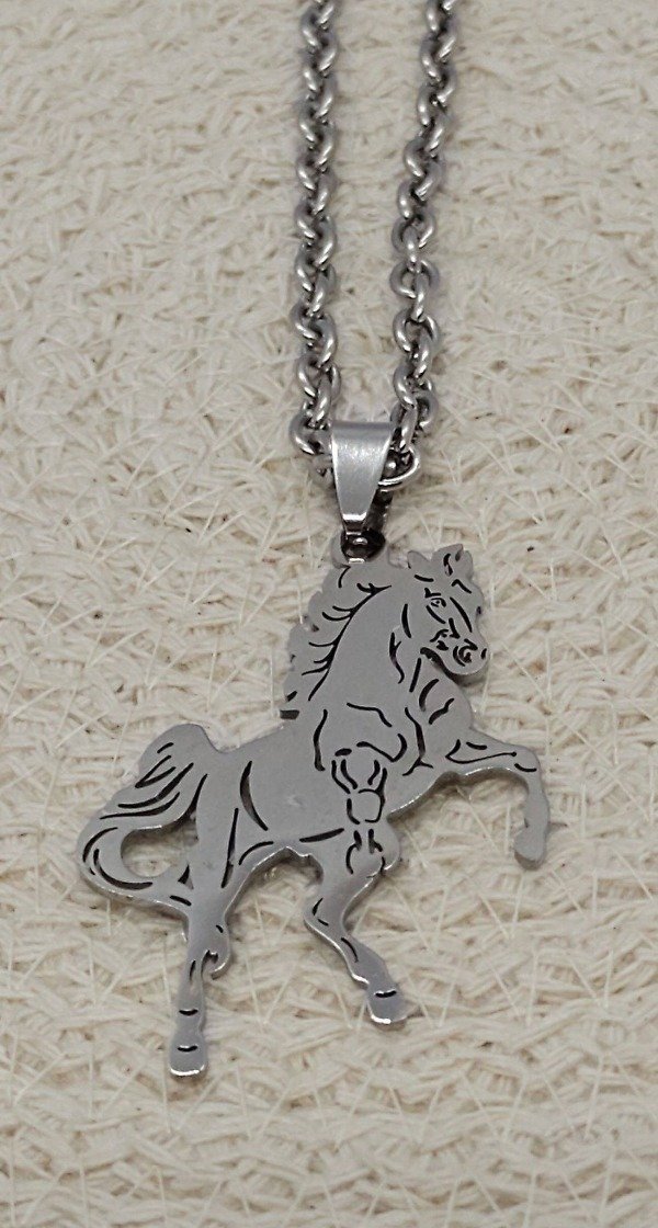 Producto - Dije de caballo de salto