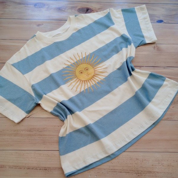 Producto - 609 - REMERA SOL ARGENTINA