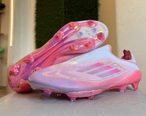 Producto - ADIDAS F50 LIGHTSTRIKE S/C rosa