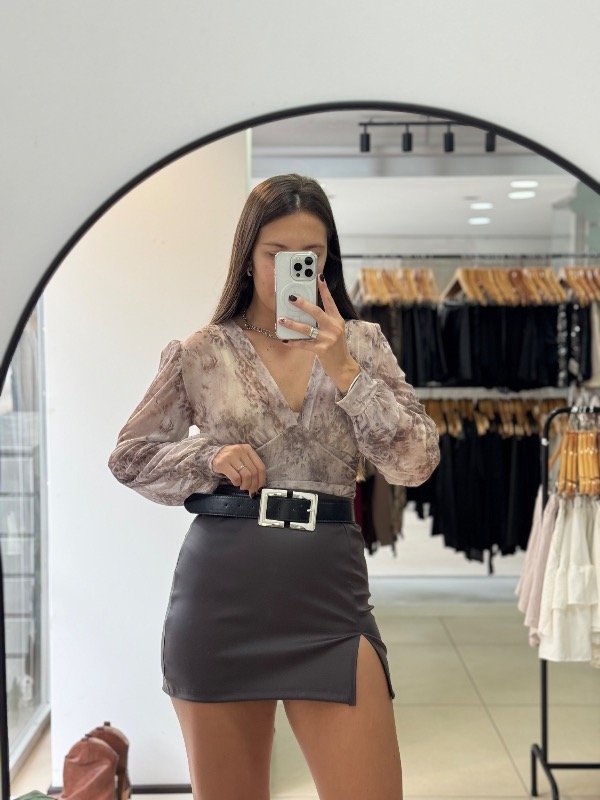 Producto - Pollera LUISA