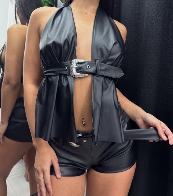 Producto - Short Gia