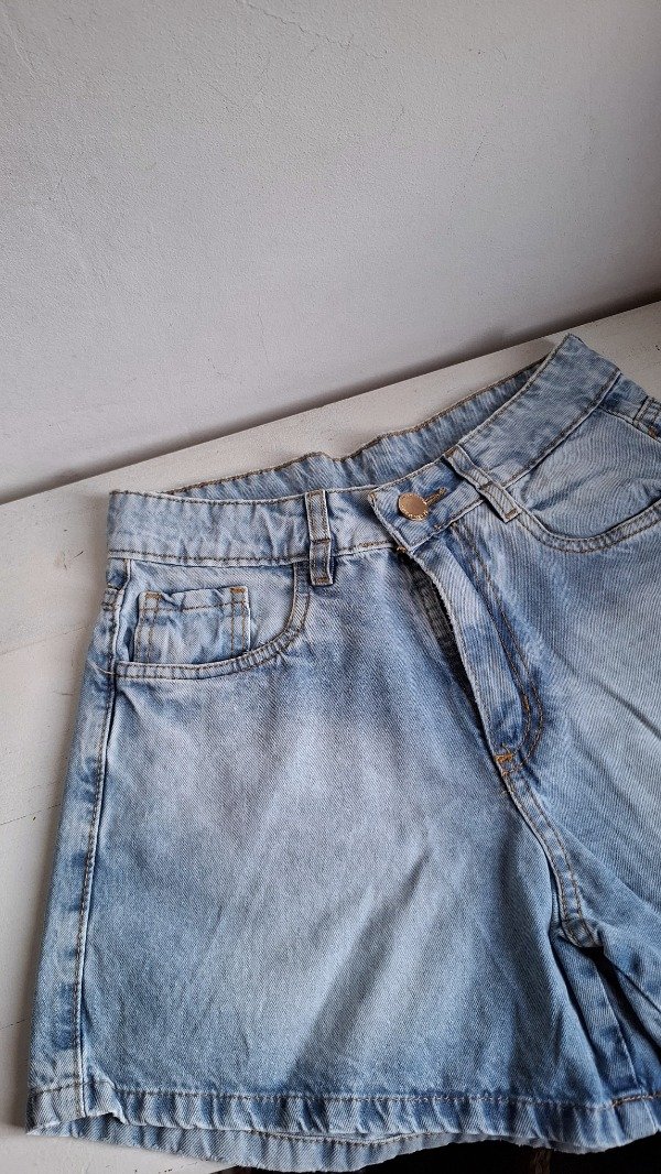 Producto - SHORT SKY