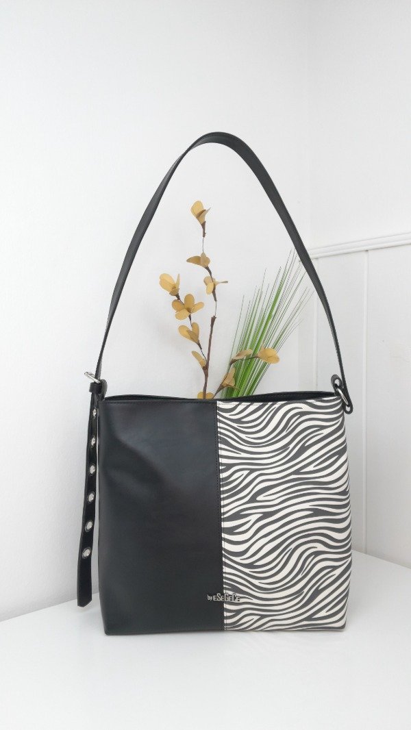 Producto - CARTERA - BOLSO LYRA CEBRA