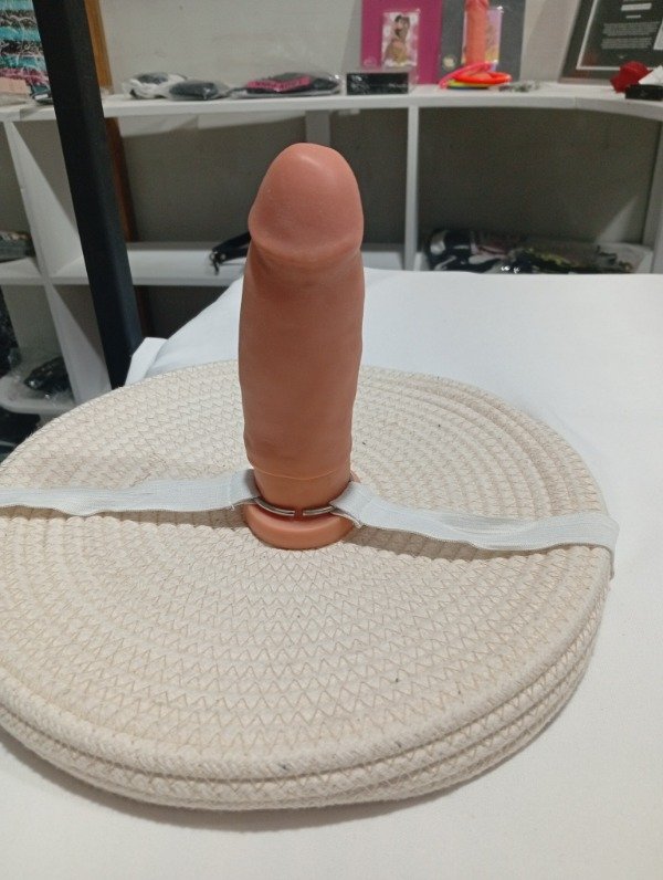Producto - Arnés con pene Símil real