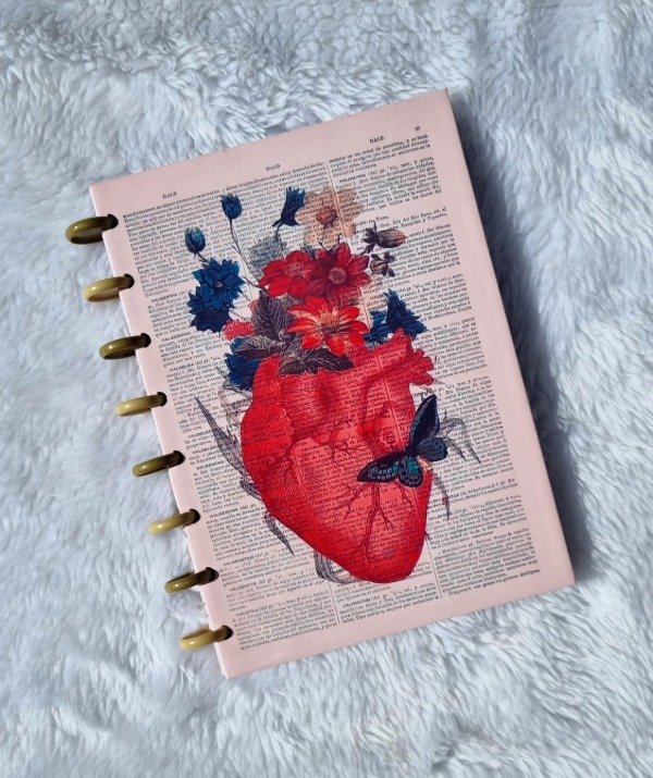 Producto - Cuaderno Inteligente A5 Tapa Dura Corazón Anatómico