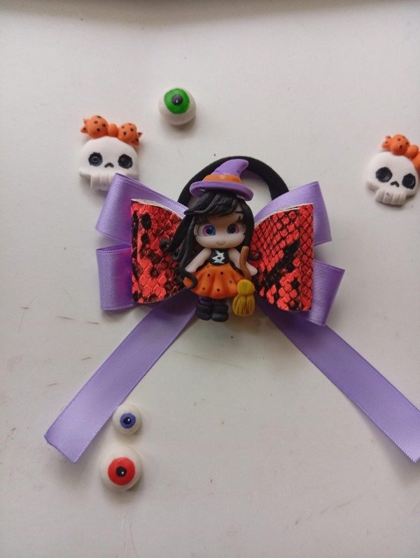 Producto - Bruja NATI violeta