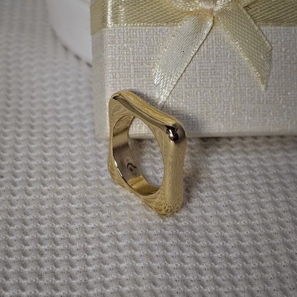 Producto - Anillo Cuadro
