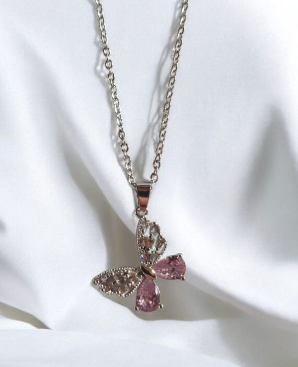 Producto - Collar mariposa cristal rosa