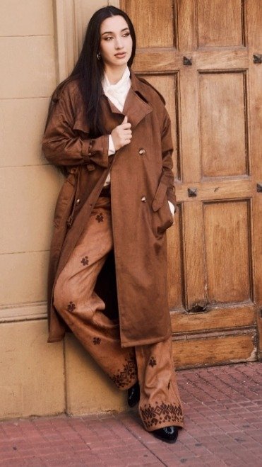 Producto - Trench de gamuza largo. Toko