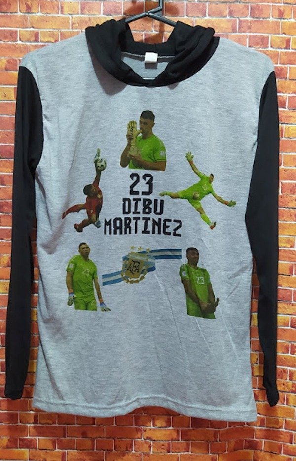 Producto - REMERA MANGAS LARGAS CON CAPUCHA -DIBU MARTINEZ -POLIESTER TALLE M - 1
