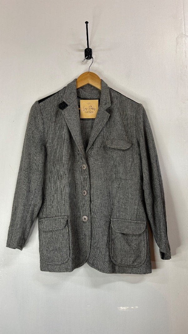 Producto - BLAZER GRIS CON CODERAS