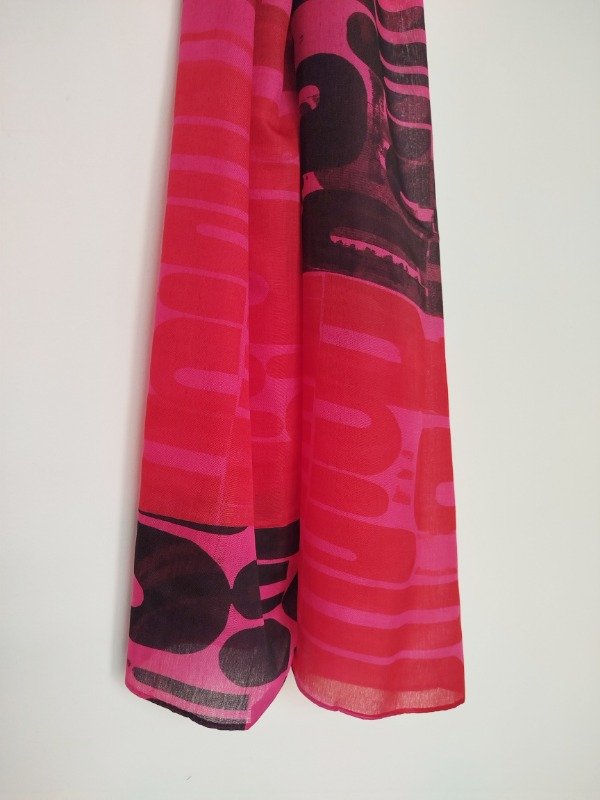 Producto - Pañuelo MIDI -fucsia estampa GALERÍA en rojo y negro- - 1