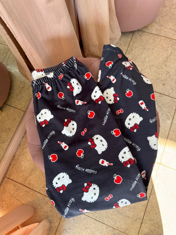 Producto - PANTALÓN PIJAMA KITTY NEGRO