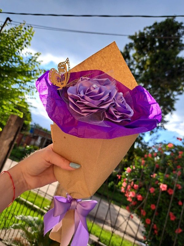 Producto - Ramo de 3 rosas