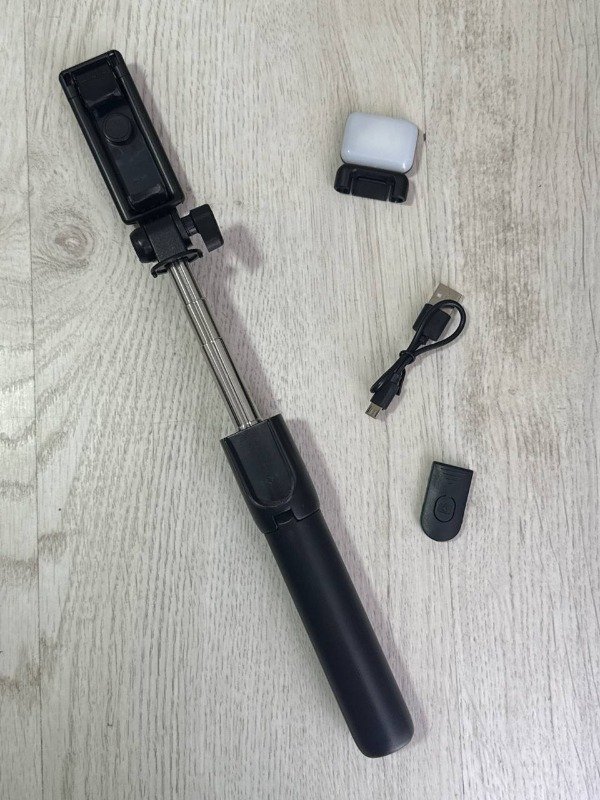 Producto - TRIPODE PLEGABLE PALO SELFIE BLUETOOTH CON LUZ PARA CELULAR - 2