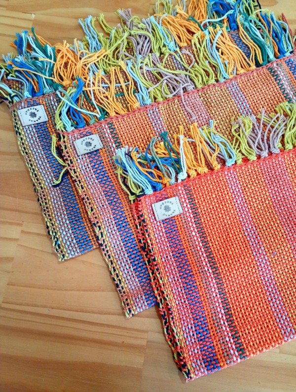 Producto - Individuales tejidos multicolor