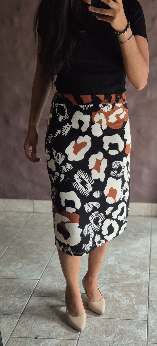 Producto - Falda lanilla recta marrón  (Talle S a XL)
