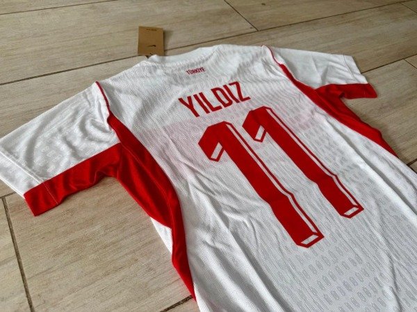 Producto - CAMISETA TURQUÍA IMPORTADA ALTERNATIVA 2026 #11 YILDIZ - 3