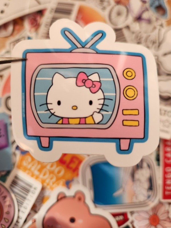 Producto - 319 - Kitty en TV