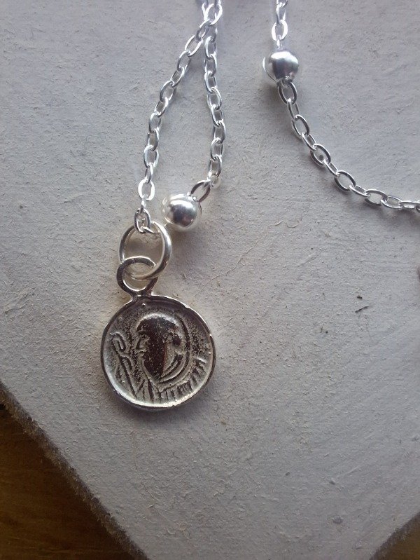 Producto - Collar cara San Benito plata - 0