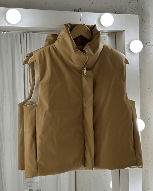 Producto - Chaleco Engomado Solapa y Cierre Beige