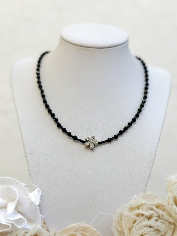 Producto - Collar Flora