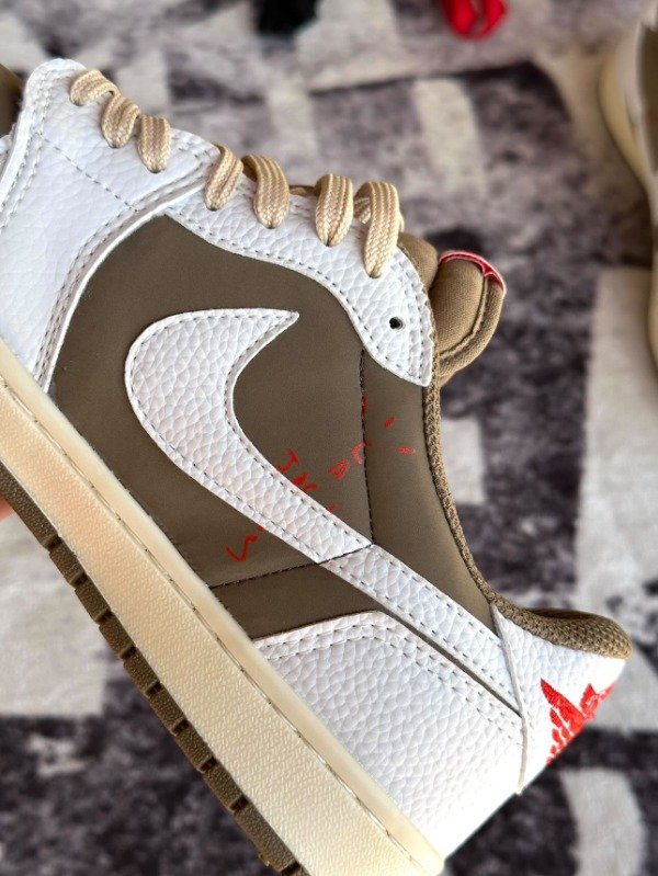 Producto - Jordan Low "Travis Scott Reverse Mocha" - 2