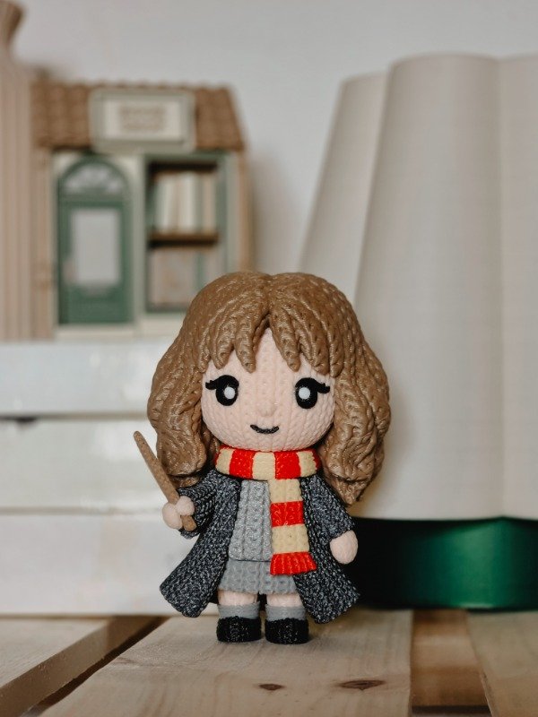 Producto - Hermione Granger estilo amigurumi - Figura decorativa 3D