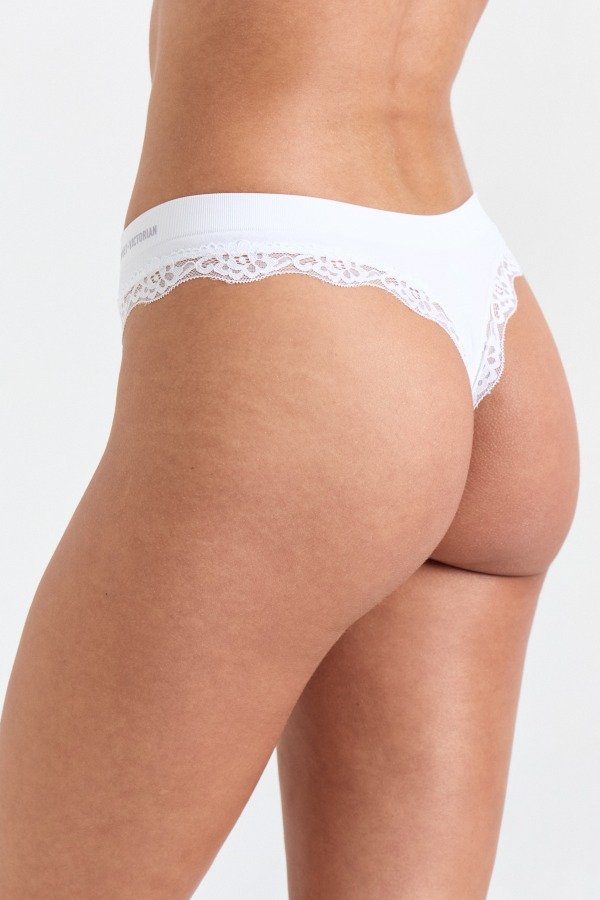 Producto - Less Lace - 1