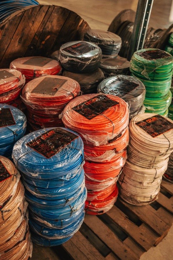 Producto - CABLE UNIPOLAR 4MM ROLLO X 100MTR NORMAS IRAM NM-247/3