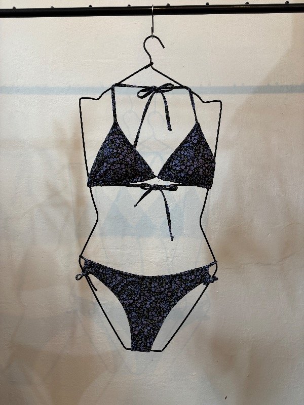 Producto - Bikini flores