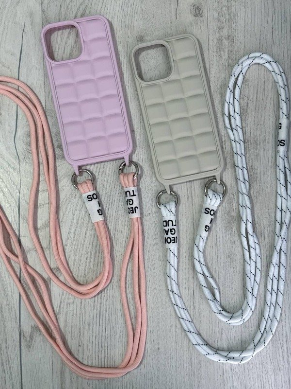 Producto - FUNDA TPU PUFFER CON CORREA IPHONE 16 PRO MAX - 0
