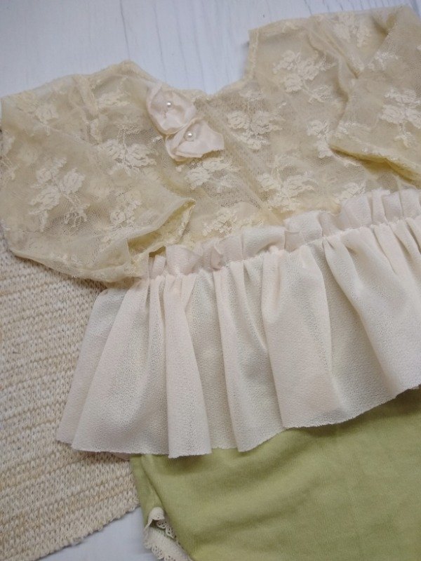 Producto - Body Verde/Beige 3-5m