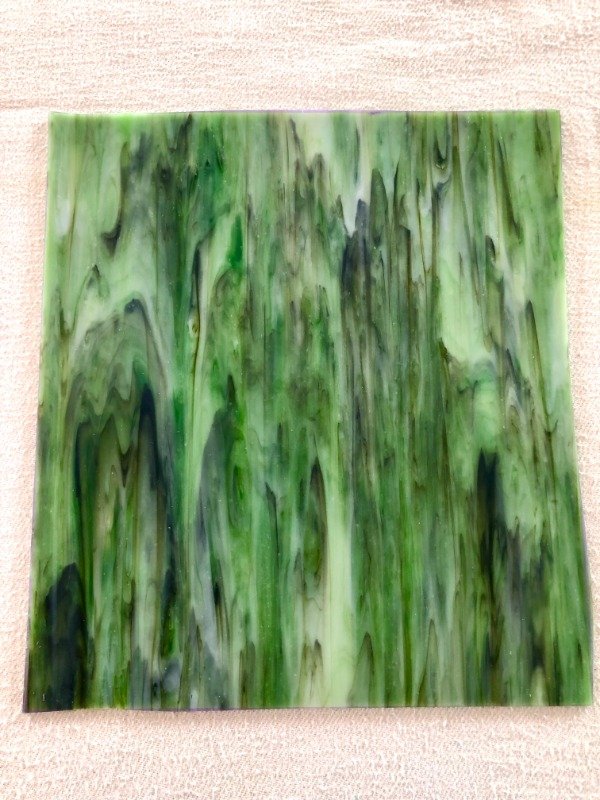 Producto - Vidrio importado color verde foresta59L Opalescente.