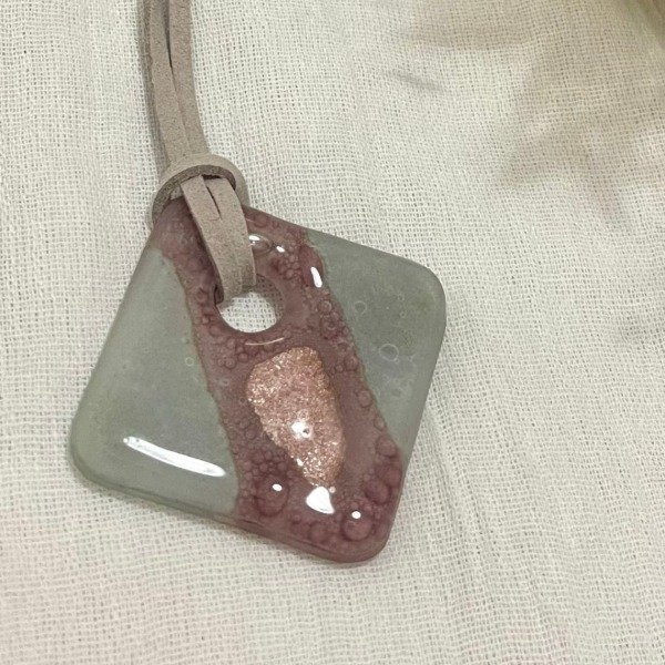 Producto - Collar PLUMA