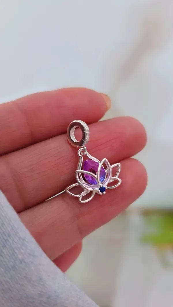 Producto - Charms flor de loto con piedra PL - 1