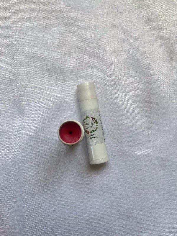 Producto - LABIAL Rosa  -color y reparación -