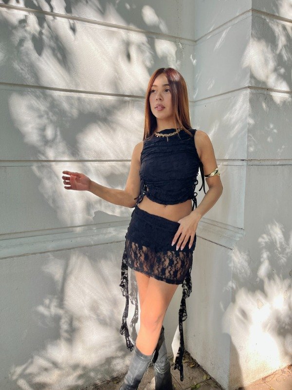 Producto - Pollera encaje volados