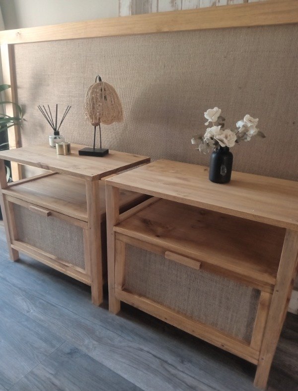Producto - MESA DE LUZ VIENA - 1