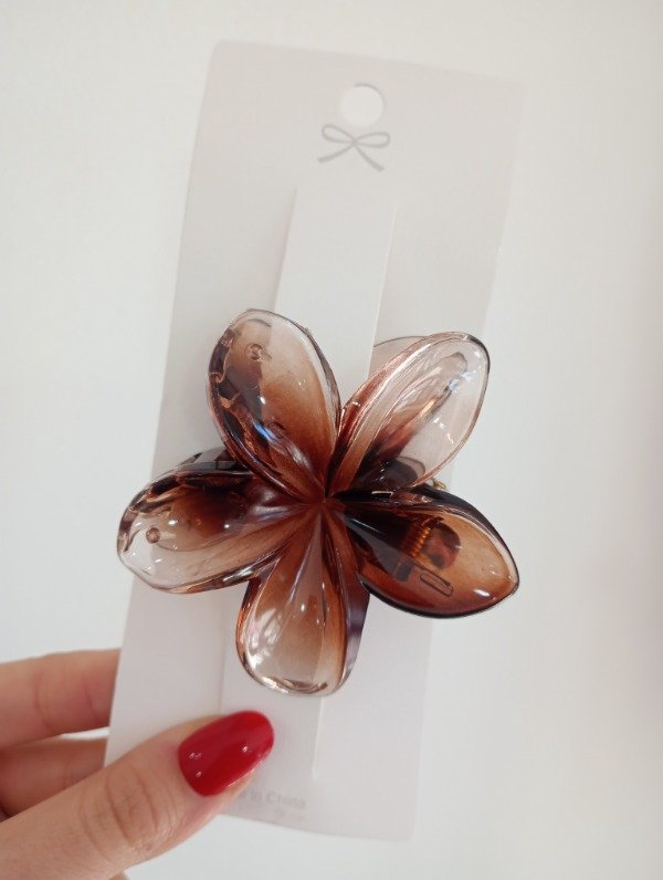 Producto - Broche Flor Hawaiana Brown